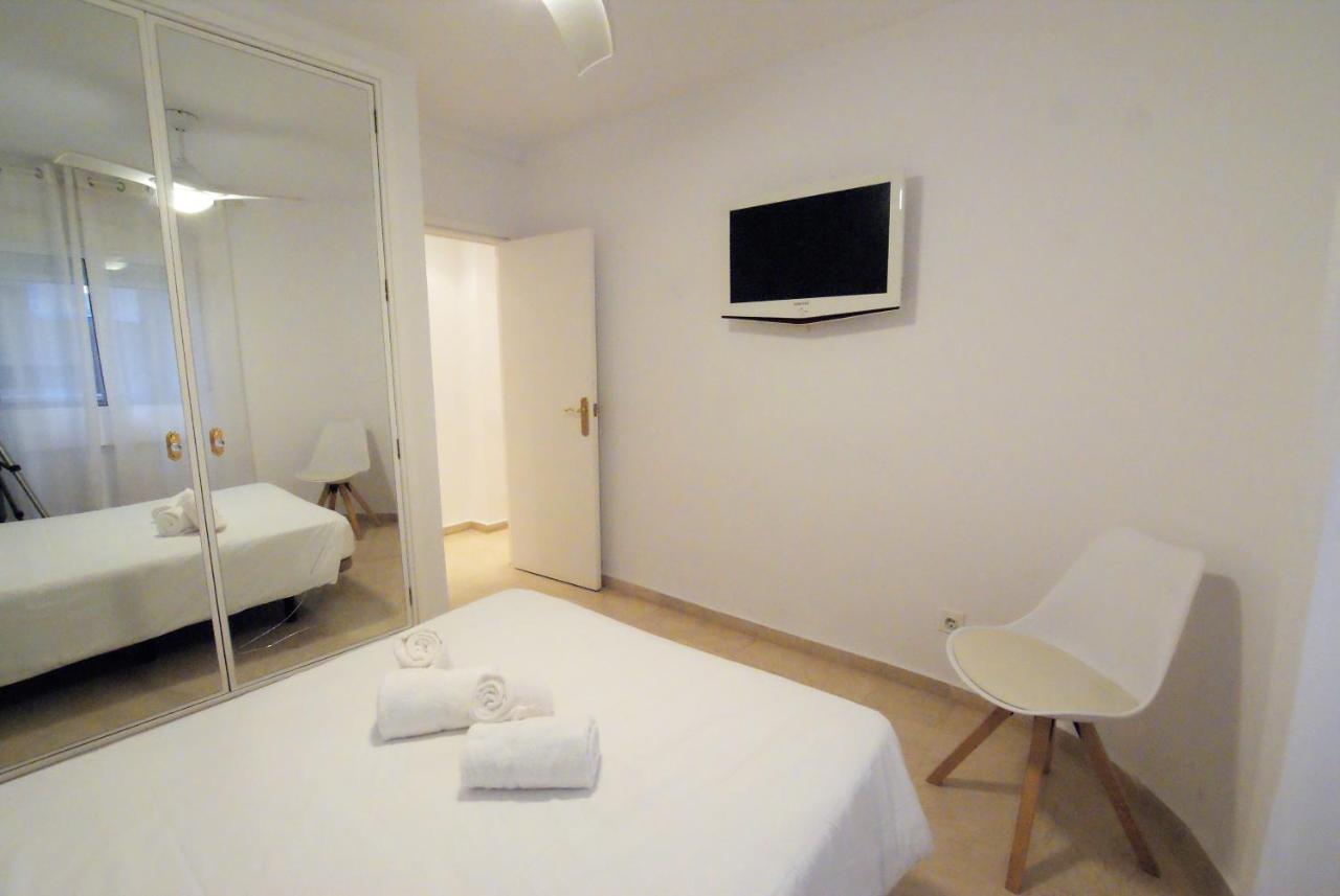 Lujoso Y Espacioso Piso En El Corazon De Alicante Con Hidromasajeアパートメント エクステリア 写真